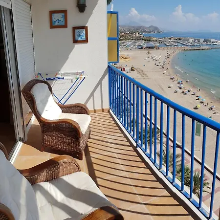 Paseo Campello *